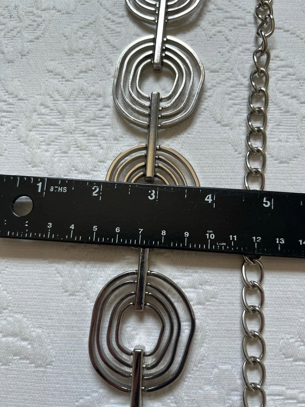 Chico’s Silver Tone Geometric Circles Metal Chain Belt Adjustable One Size